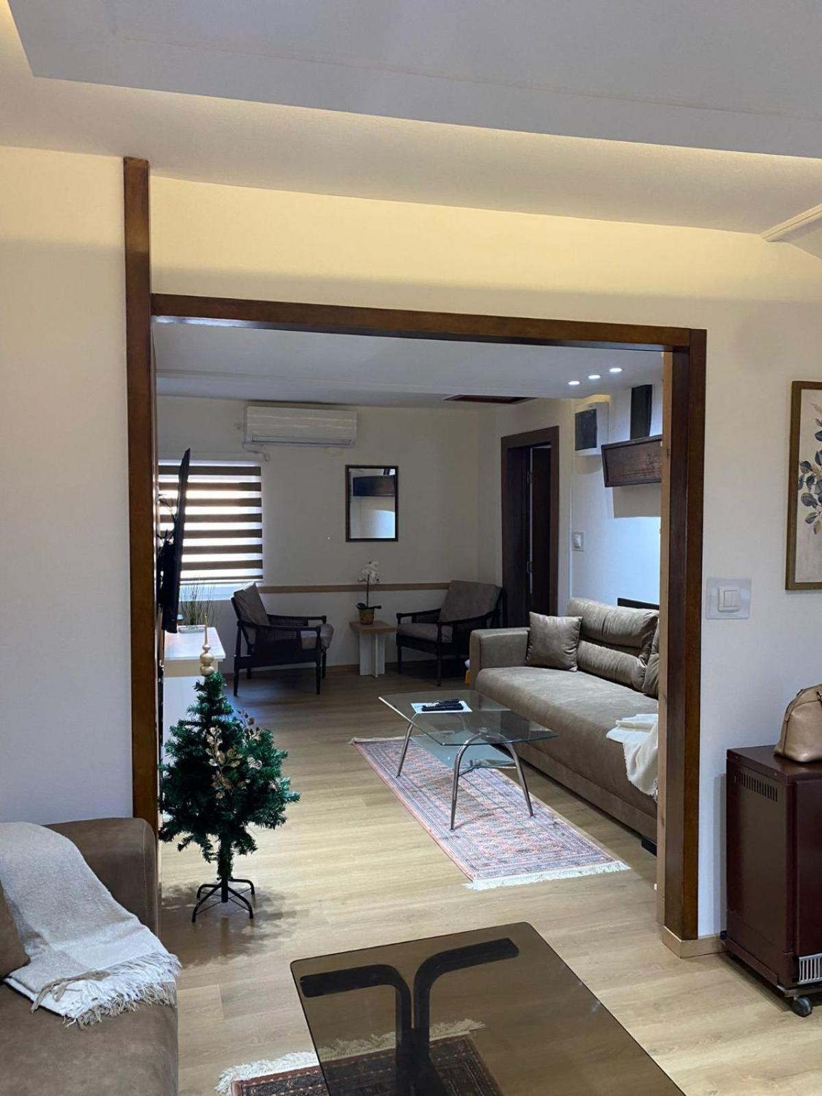Kapetan-Misa Appartement Belgrado Buitenkant foto